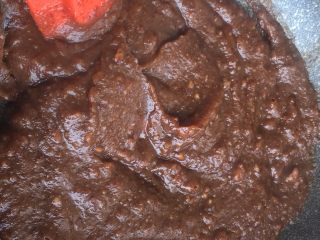 8、枣泥菊花酥,一直炒啊，炒啊……特别练臂力……