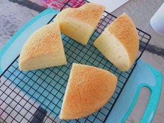 17、电饭煲蛋糕,超级松软哦！