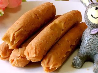 9、自制宝宝牛肉肠,平常煮汤 吃粥的时候可以放点 宝宝肯定爱吃