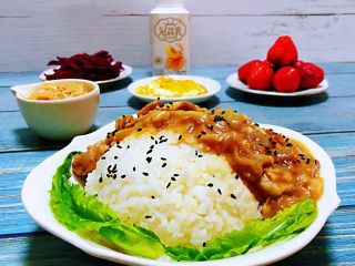 14、肥羊盖浇饭,普通的食材都有有心人做出精美的美味佳肴噢