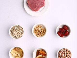 1、去热解暑又滋补的清补凉-带带,准备好食材