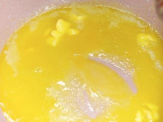 10、炎炎夏日的小清新—绿豆糕,加热至黄油全部融化