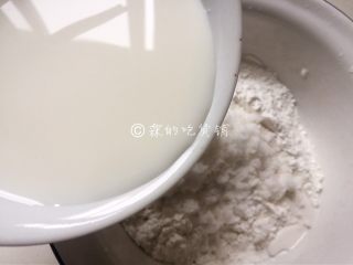 6、梅花果子,牛奶