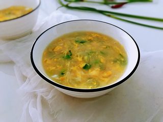 9、萝卜鸡蛋汤,成品。