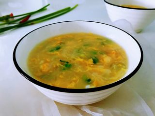 10、萝卜鸡蛋汤,成品。