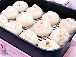 15、黑木耳肉末包子,成品图