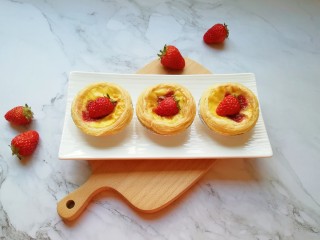 18、草莓蛋挞,成品。