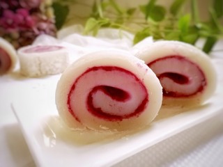 15、紫薯糯米卷,Q弹的紫薯糯米卷。