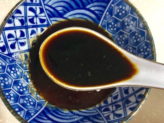 6、糖醋排骨,4勺醋。