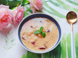 17、苹果小米粥,成品图