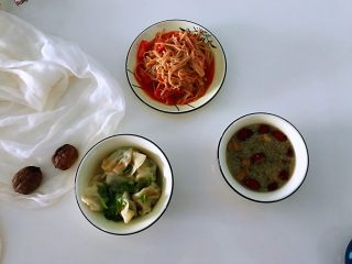 8、藜麦红枣粥,搭配。