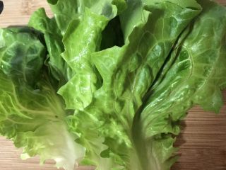 3、豪华三明治,生菜洗净擦干表面水份