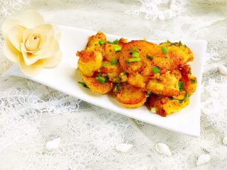 17、麻辣鲜香孜然小土豆,内里软糯，外皮酥香怎么拒绝得了……