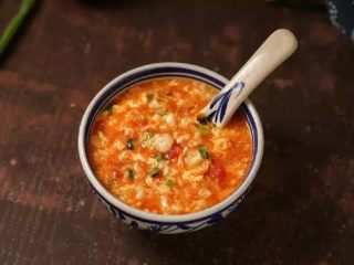 10、西红柿面疙瘩,一道营养与美味兼得的西红柿面疙瘩就做好了!