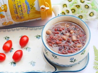 14、奶香红豆薏米杂粮粥,好喝到停不下来。