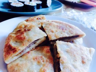 15、洛氏新煮义--香菇牛肉馅饼,完成，还有肉汁哦～