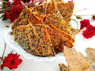 15、芝麻薄脆饼,甜度适中，越嚼越香！