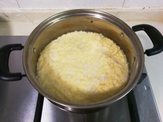 7、糖桂花酒酿蛋花,烧至微开关火