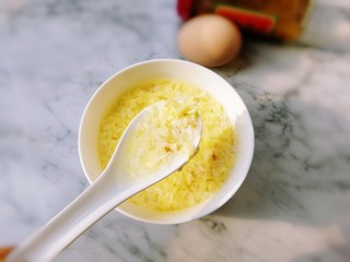 10、糖桂花酒酿蛋花,看看挺漂亮的，甜甜的非常好吃