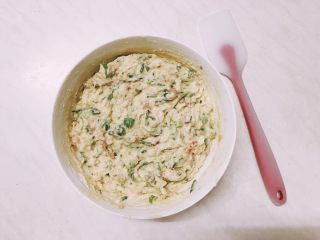 10、婕宝五色饼＋百合枸杞小米粥,搅拌均匀后备用