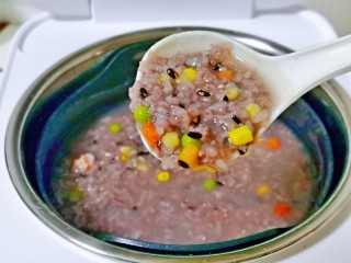 12、黑米红豆粥,软香糯可口的虾仁时蔬黑米粥登场了呦～