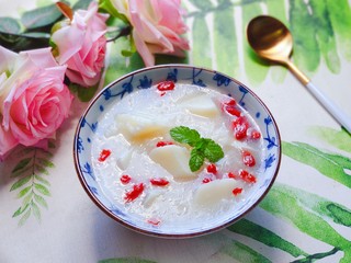 15、山药枸杞粥,营养丰富