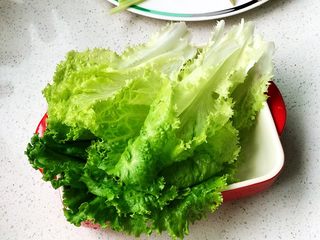 11、快手营养早餐09,生菜摆盘;