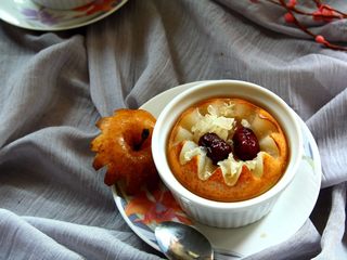 7、微波烤酥梨#甜味#,清肺润燥