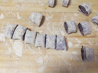 13、紫薯糯米糕,切段，完成