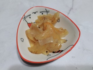 3、腊八粥,百合