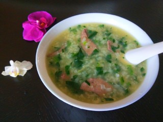 17、菠菜猪肝粥,成品图