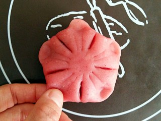 13、日式和果子,我做了桃花。