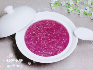 8、健脾养胃粥,一碗颜值高，营养丰富的紫薯藜麦米粥就上桌了！