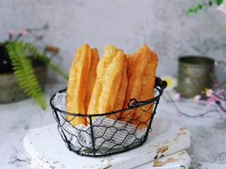 15、迷你小油条,自制安心油条。