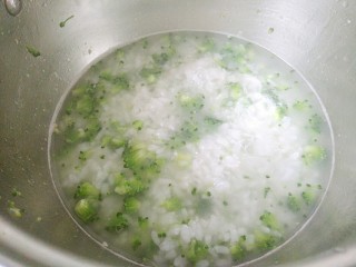 12、瘦身咸粥,也是用勺子搅开