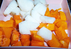 2、南瓜 山药二米粥,南瓜，山药去皮切成块