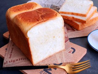 13、超简易吐司,成品