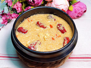 15、鸡蛋小米粥,香甜可口的鸡蛋小米粥上桌了！