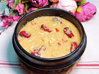 16、鸡蛋小米粥,超香甜。