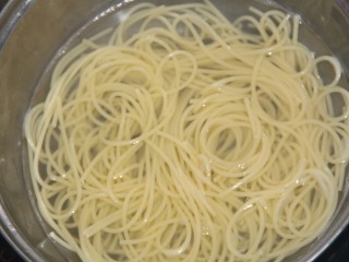 9、咖喱鸡意面,煮至面条如图状态