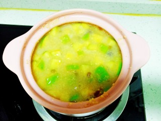 10、苹果小米粥,小火再煮十分钟 