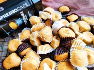 17、咖啡小蛋糕,加了咖啡的小蛋糕，别有一番风味。