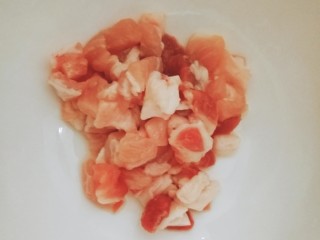 1、蔬菜香菇猪肉粥,猪肉切丁