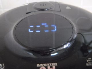 9、八爪鱼蘑菇粥,启动煮粥键即可