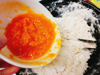 11、双色华夫饼,南瓜泥