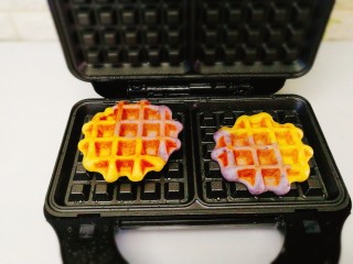 29、双色华夫饼,上色均匀，完成