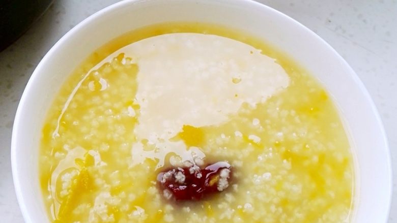 砂锅南瓜小米粥