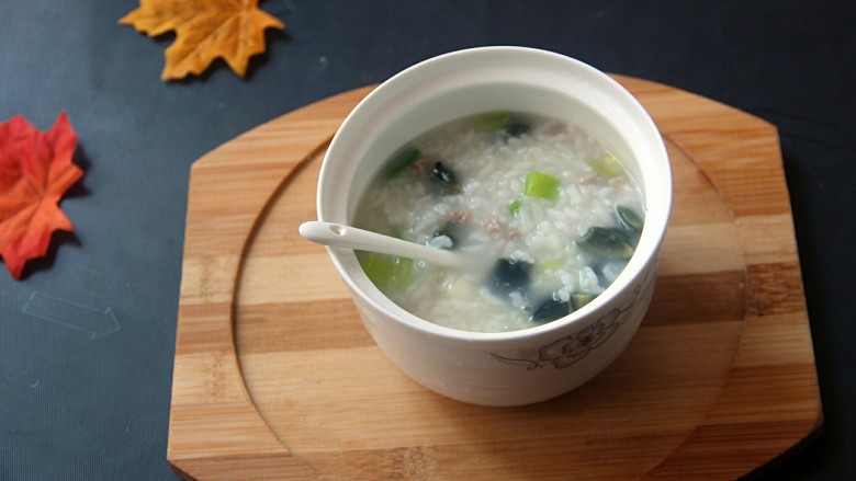 早餐皮蛋粥