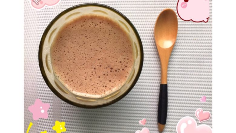 巧克力香蕉奶昔甜蜜美味