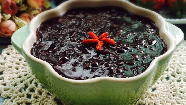 软糯香甜黑米粥-电饭锅版